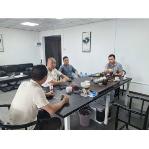 海南省太阳能应用行业协会与青岛经济技术开发区海尔热水器有限公司举行质量品控交流会